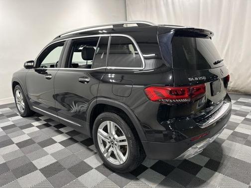2022 Mercedes-Benz GLB 250 4MATIC