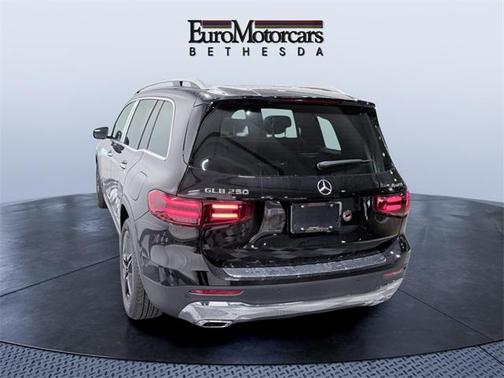 2026 Mercedes-Benz GLB 250 4MATIC