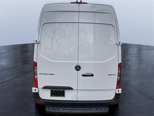 2026 Mercedes-Benz Sprinter 2500 Standard Roof