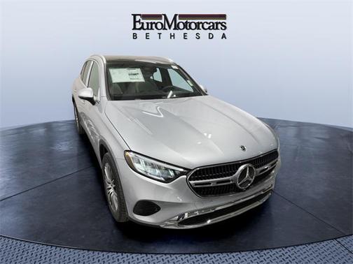 2025 Mercedes-Benz GLC 300 4MATIC
