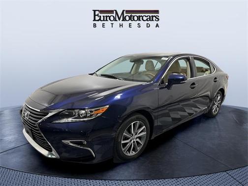2016 Lexus ES 300h Base
