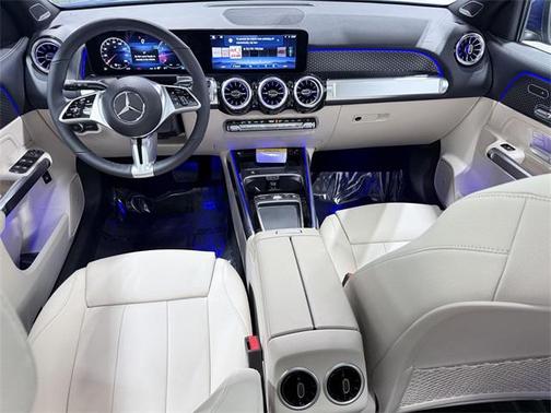 2025 Mercedes-Benz GLB 250 4MATIC