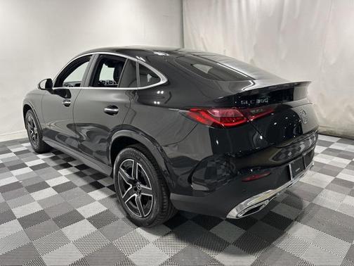 2025 Mercedes-Benz GLC 300 4MATIC Coupe
