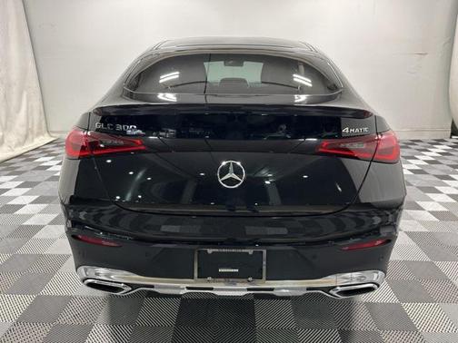 2025 Mercedes-Benz GLC 300 4MATIC Coupe