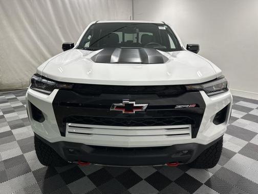 2025 Chevrolet Colorado ZR2