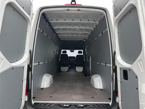 2024 Mercedes-Benz Sprinter 2500 High Roof