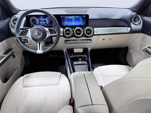 2025 Mercedes-Benz GLB 250 4MATIC