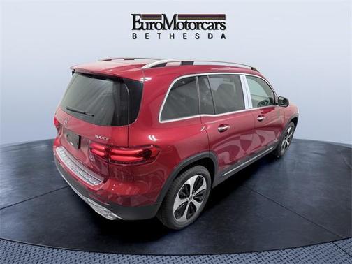 2025 Mercedes-Benz GLB 250 4MATIC