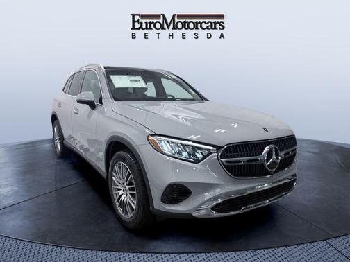 MANUFAKTUR Alpine Grey 2026 Mercedes-Benz GLC 300 4MATIC