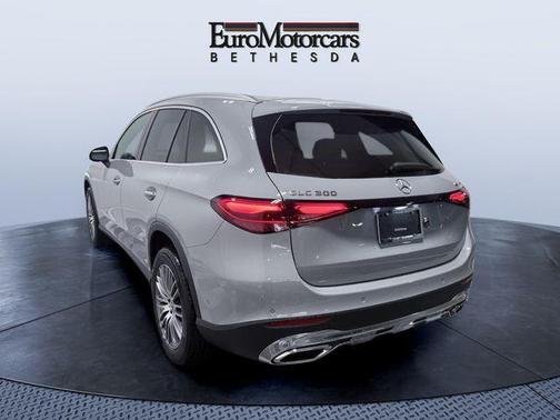 MANUFAKTUR Alpine Grey 2026 Mercedes-Benz GLC 300 4MATIC