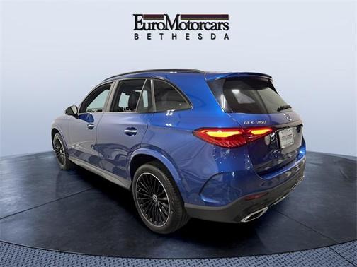 2023 Mercedes-Benz GLC 300 4MATIC