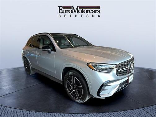 2025 Mercedes-Benz GLC 300 4MATIC