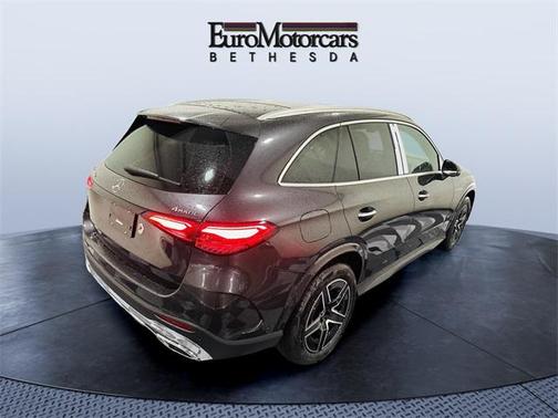 2025 Mercedes-Benz GLC 350e Base