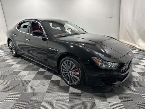 2021 Maserati Ghibli S Q4