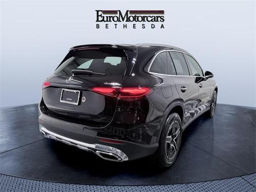 2026 Mercedes-Benz GLC 300 4MATIC