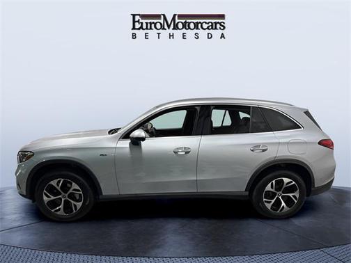 2025 Mercedes-Benz GLC 350e Base