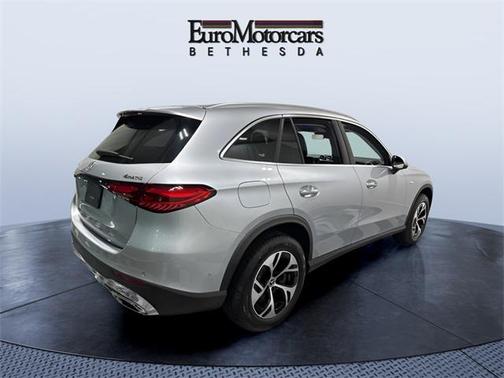 2025 Mercedes-Benz GLC 350e Base