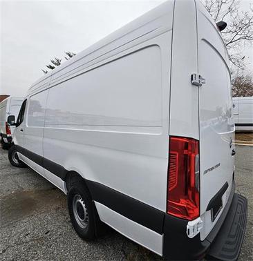 2025 Mercedes-Benz Sprinter 2500 High Roof