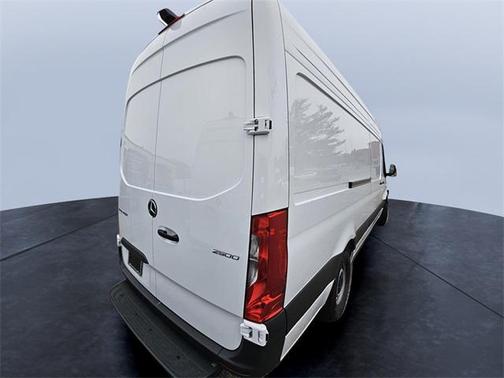 2025 Mercedes-Benz Sprinter 2500 High Roof