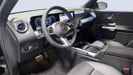 Night Black 2026 Mercedes-Benz GLB 250 4MATIC