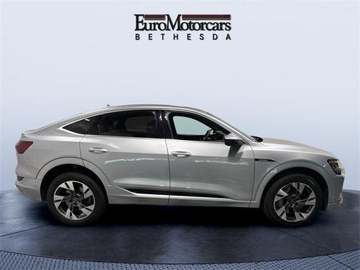 2022 Audi e-tron Sportback S line Premium