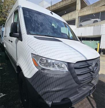 2025 Mercedes-Benz Sprinter 2500 High Roof
