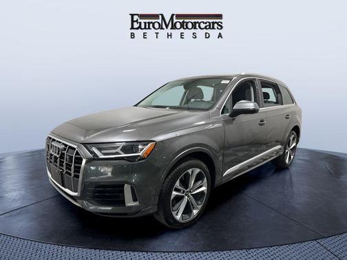 2020 Audi Q7 55 Premium Plus