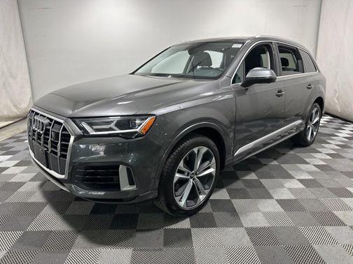 2020 Audi Q7 55 Premium Plus