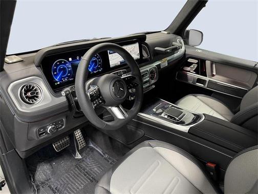 2025 Mercedes-Benz G-Class G 580