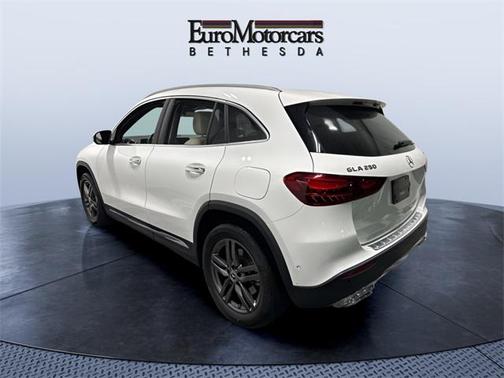 2025 Mercedes-Benz GLA 250 4MATIC