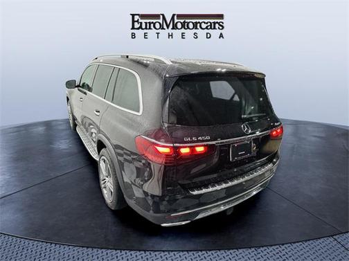 2025 Mercedes-Benz GLS 450 4MATIC