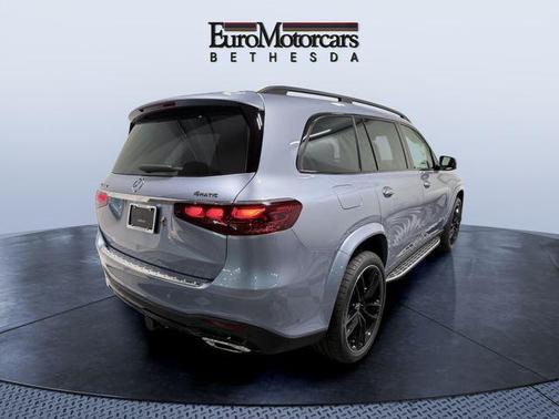 MANUFAKTUR Light Blue Met 2026 Mercedes-Benz GLS 450 4MATIC