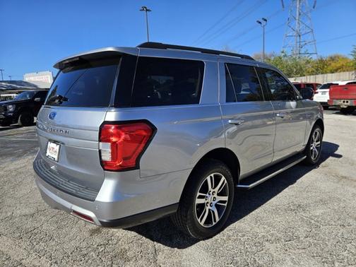 2023 Ford Expedition XLT