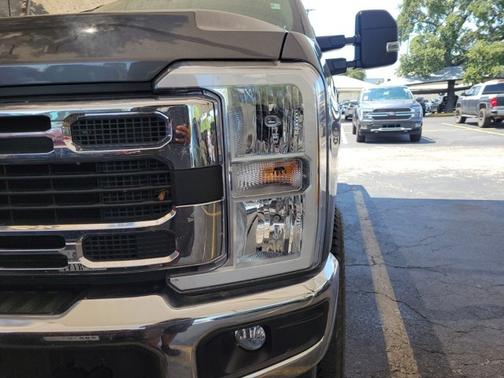 2024 Ford F-350 XLT