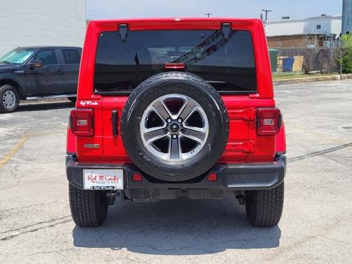 2021 Jeep Wrangler SAHARA