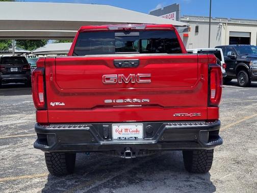 2023 GMC Sierra 1500 AT4X