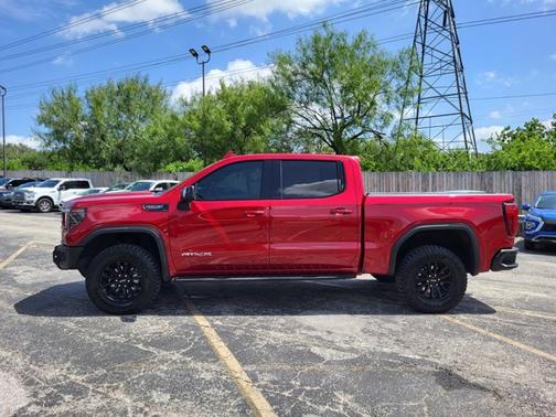 2023 GMC Sierra 1500 AT4X