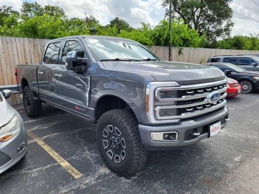 2024 Ford F-250 PLATINUM