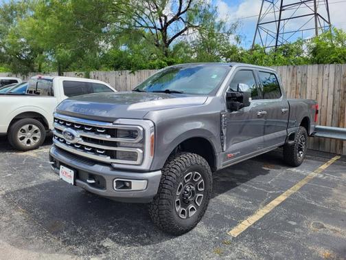 2024 Ford F-250 PLATINUM