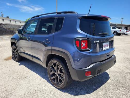 2022 Jeep Renegade LATITUDE