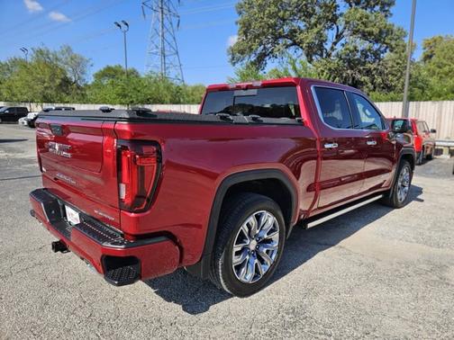 2024 GMC Sierra 1500 DENALI