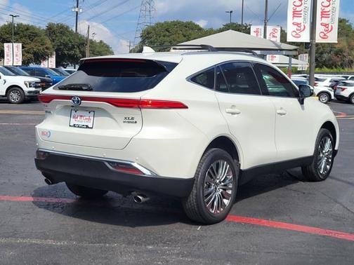 2022 Toyota Venza XLE