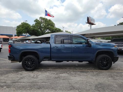 2025 Chevrolet Silverado 2500 LTZ