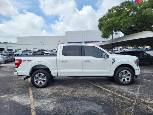 2022 Ford F-150 PLATINUM
