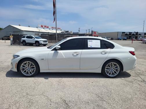 2023 BMW 330e 330E XDRIVE