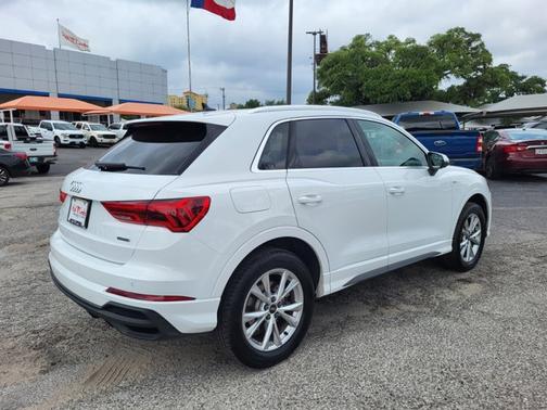 2024 Audi Q3 45 S LINE QUATTRO PREMIUM