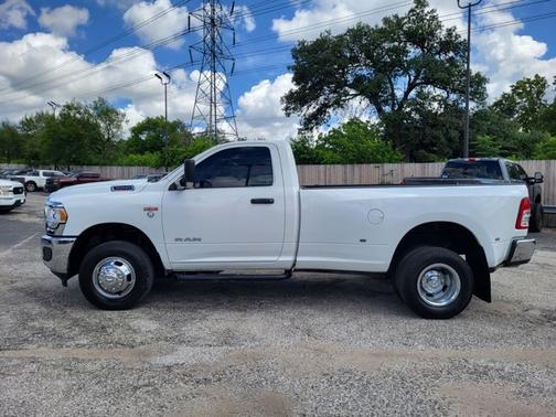 2019 RAM 3500 TRADESMAN