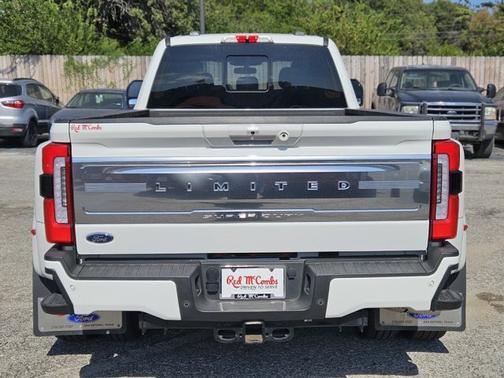 2024 Ford F-350 LIMITED