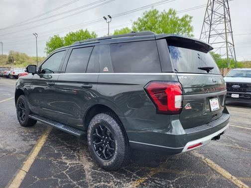 2023 Ford Expedition TIMBERLINE