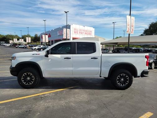 2025 Chevrolet Silverado 1500 ZR2